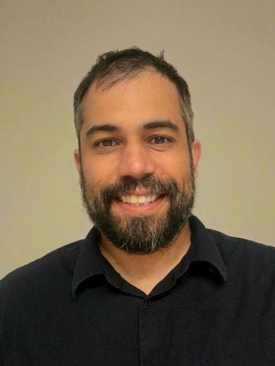 Tom Warner – PhD Chemistry Tutor for Organic Chemistry, Biochemistry, and Calculus
